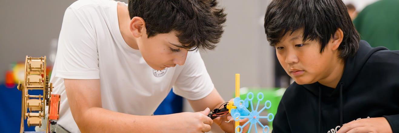 Middle school STEM class