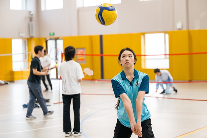 Victoria, basketball team captain