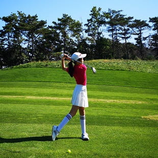 大连美国国际学校 |Outstanding Experiences - 04 - Feature Cards Pattern - Sports