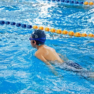 大连美国国际学校 |Outstanding Experiences - 04 - Feature Cards Pattern - Sports