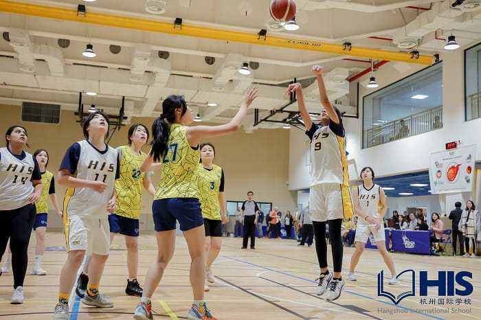 Girls game Dalian vs Hangzhou