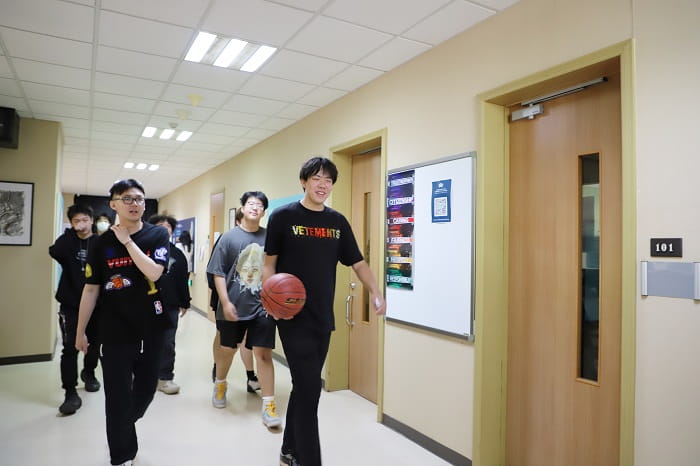 Seniors processional 2023