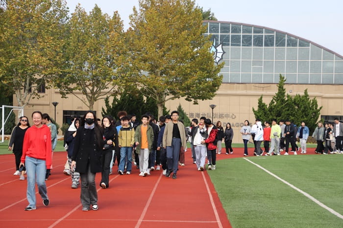 Terry Fox walk around school campus