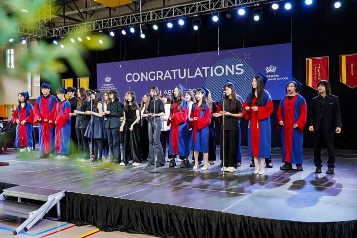 choir performance at graduation