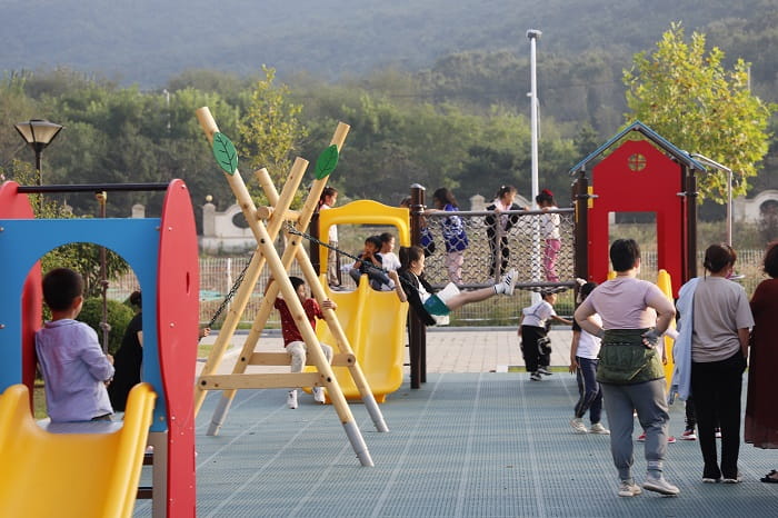 Early years playground