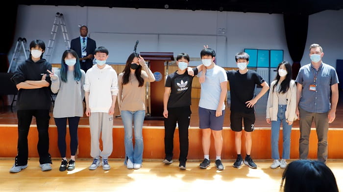 DAIS-S Student Leaders and Awards Announced - Student Leaders and Awards